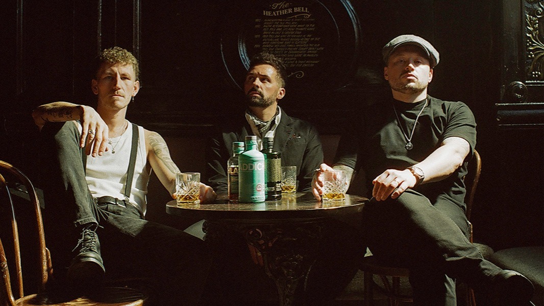 NATHAN EVANS & THE SAINT PHNX BAND