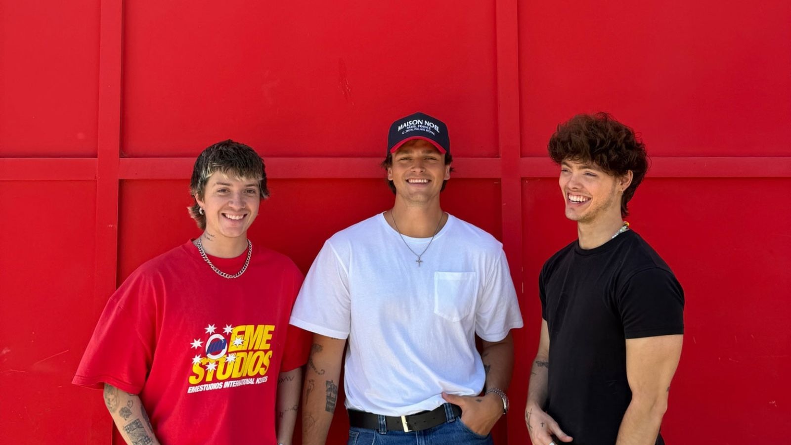 Imagem da fonte — JONAH MARAIS + JACK AVERY + ZACH HERRON (WHY DON’T WE)