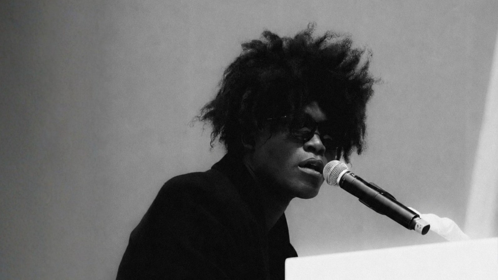 Imagem da fonte — BENJAMIN CLEMENTINE
